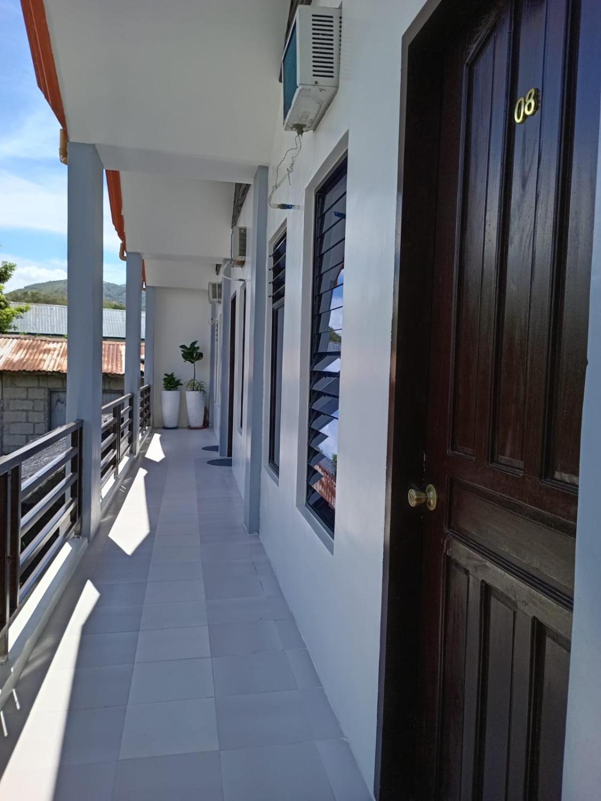 Leo Green Apartelle Jagna Luaran gambar